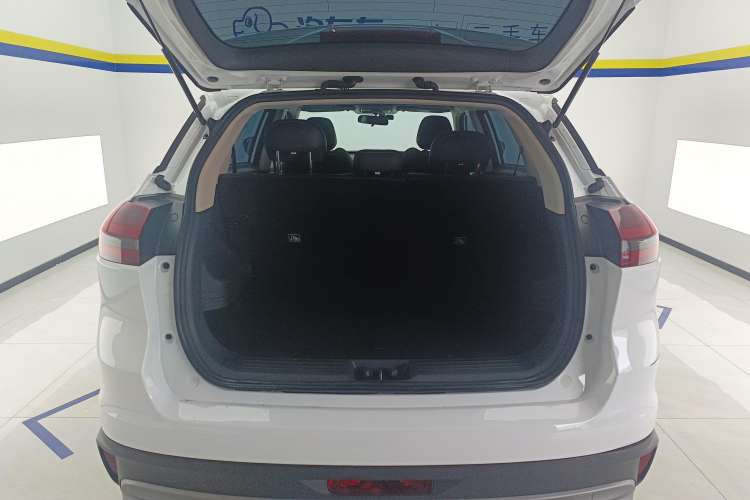 Used Geely Auto Emgrand X7 Sport 2021 1.8TD DCT Two-Wheel Drive Asian Games Comfort Edition
