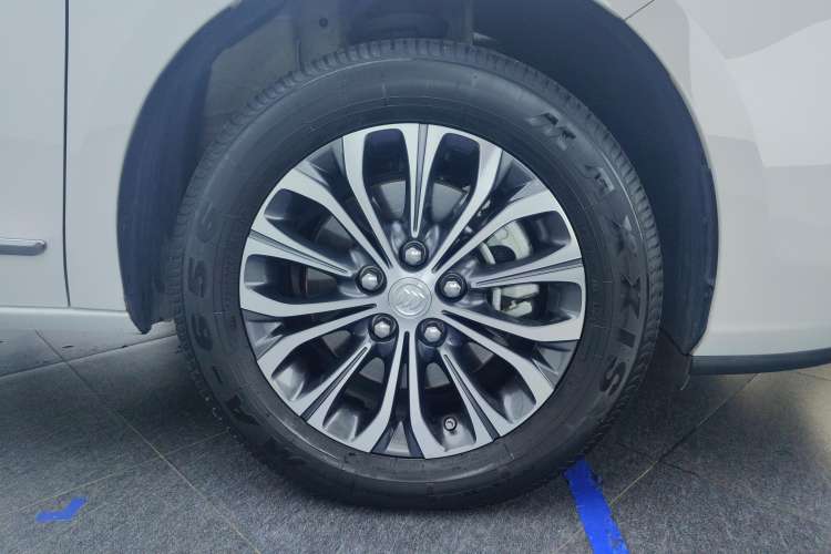 Used Buick GL8 2022 Land Business Class 652T Luxury Model
