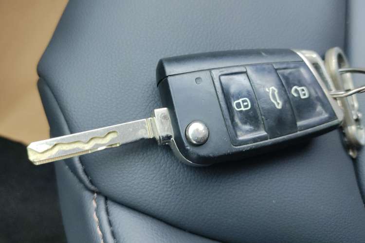 Used Volkswagen Tharu 2020 280TSI Two-Wheel Drive Comfort Edition China VI Standard
