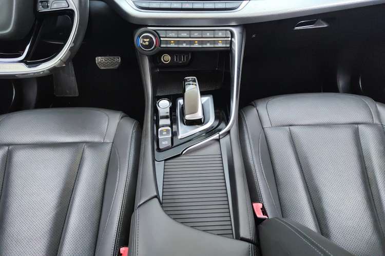 Used Dongfeng Aeolus AX7 2020 1.6T Automatic AI Flagship Version China VI Standard