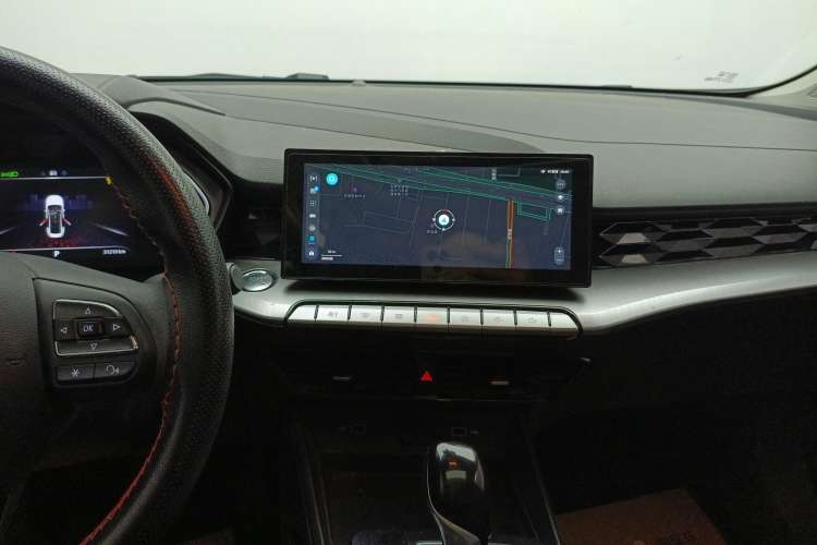 Used MG 5 2021 180 DVVT CVT Youth Luxury Edition
