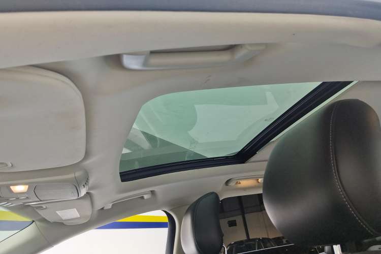 Used Ford Edge 2021 PLUS EcoBoost 245 Two-Wheel-Drive Titanium 7-Seater
