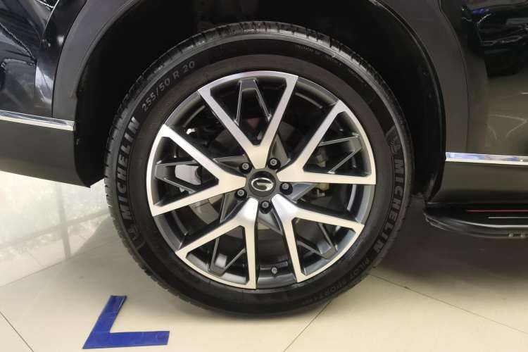 Used GAC Trumpchi GS8 2022 Linghang Series 2.0 TGDI Two-Wheel-Drive Luxury Smart Connectivity Version (7 Seats)
