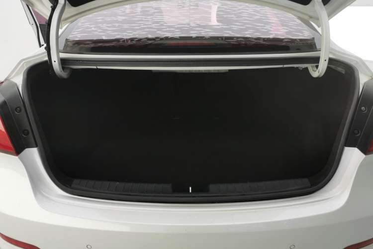 Used Hyundai Mistra 2014 1.8L Automatic Deluxe DLX Model
