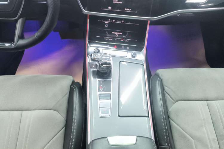 Used Audi A6L 2023 Revised 45 TFSI Prestige Dynamic Edition
