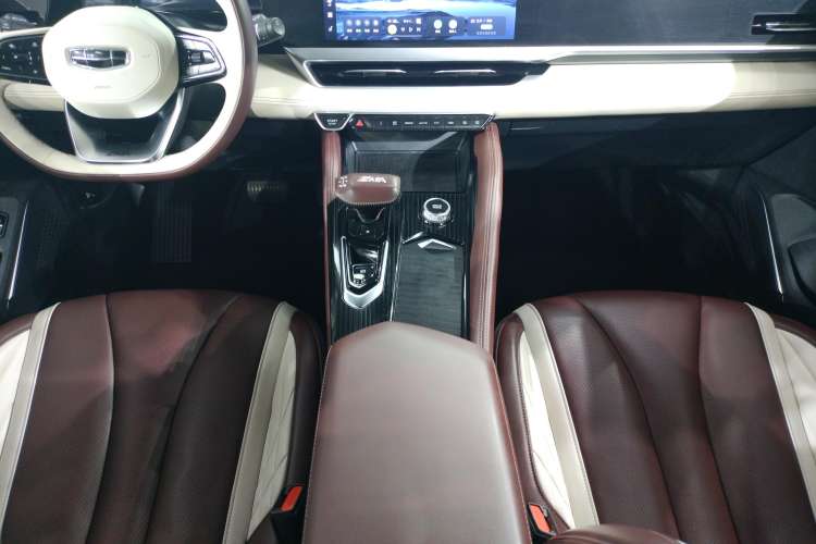 Used Geely Auto Monjaro L 2021 2.0TD DCT EVO Two-Wheel Drive Prestige Version
