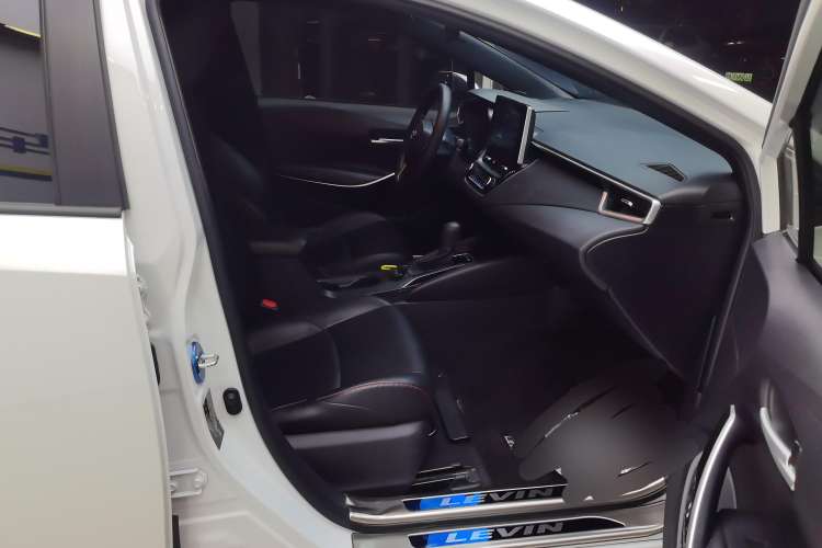 Used Toyota Levin 2022 Dual-Engine 1.8H E-CVT Luxury Edition
