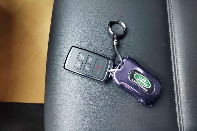 Used Jaguar XEL 2020 2.0T 200 PS S Advanced Elegance Edition
