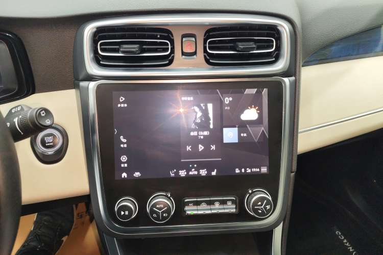 Used Lynk & Co 01 2019 2.0T Two-Wheel Drive Zhaopu Version China VI Standard
