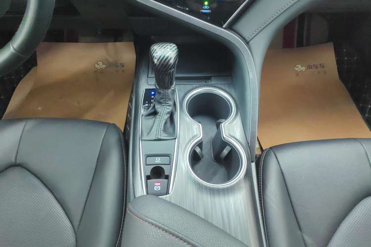 Used Toyota Camry 2022 2.0GVP Premier Edition