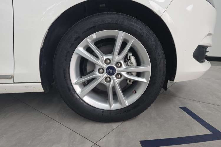 Used Ford Escort 2019 Revised Version 1.5L Automatic Enjoyment Type China VI Standard