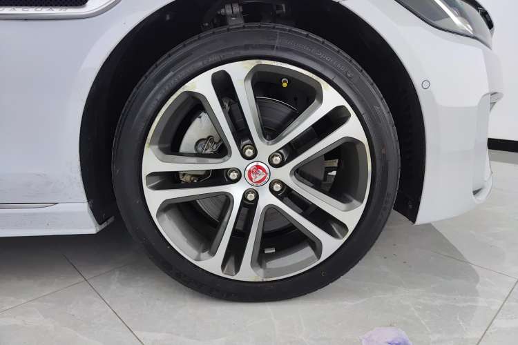 Used Jaguar XEL 2020 2.0T 200 PS R-DYNAMIC S Advanced Sport Edition
