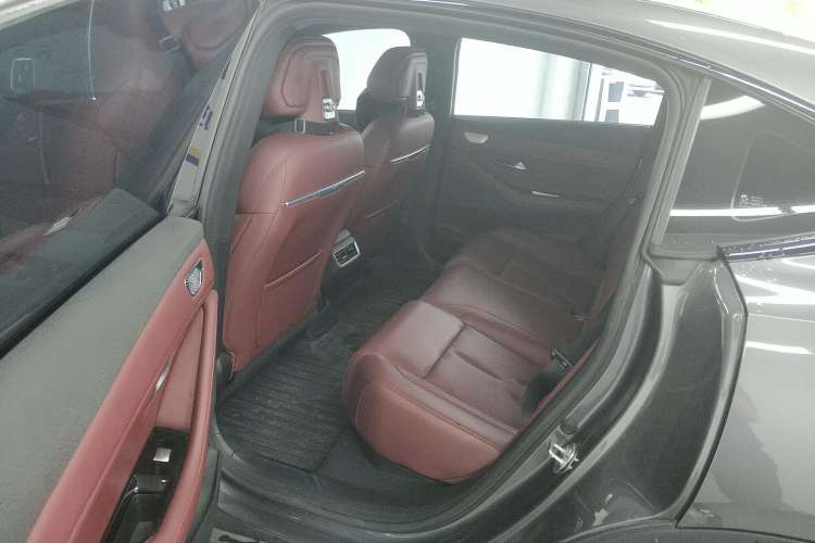 Used  SL03 2022 515 Pure Electric Version
