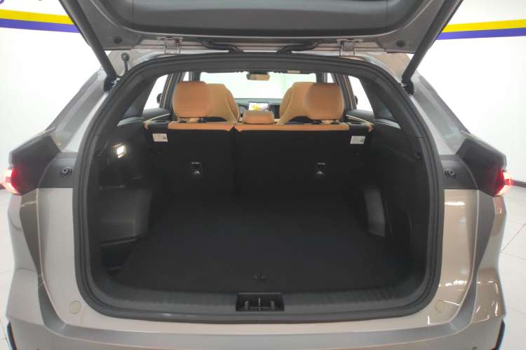 Used  L7 2023 1.5T 115 km Starship