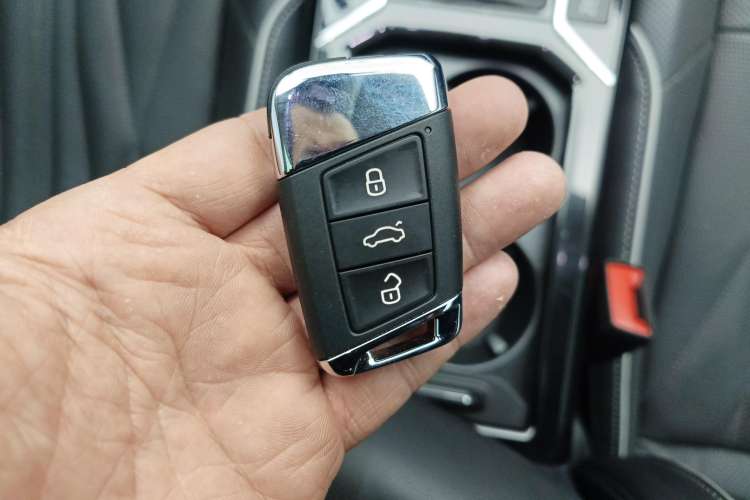 Used Volkswagen Passat 2023 Facelift 330TSI Luxury Edition
