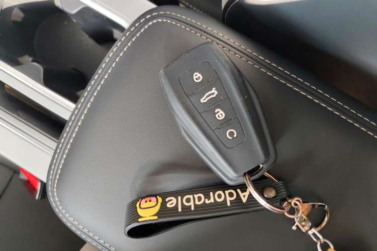 Used Geely Auto Coolray 2020 PRO 240T DCT Hunter
