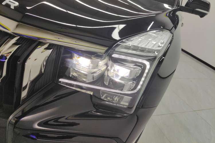 Used GAC Trumpchi GS8 2020 GS8S 390T Two-Wheel Drive Luxury Smart Connectivity Version
