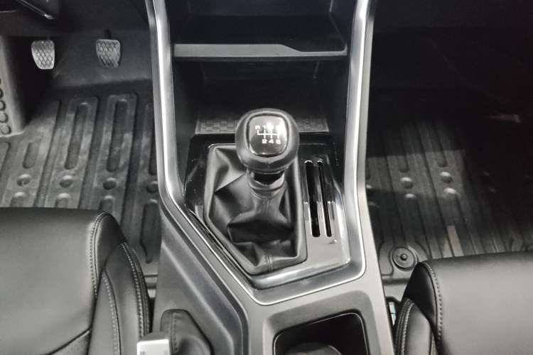 Used Wuling Asta 2021 1.5T Manual Starlight Edition
