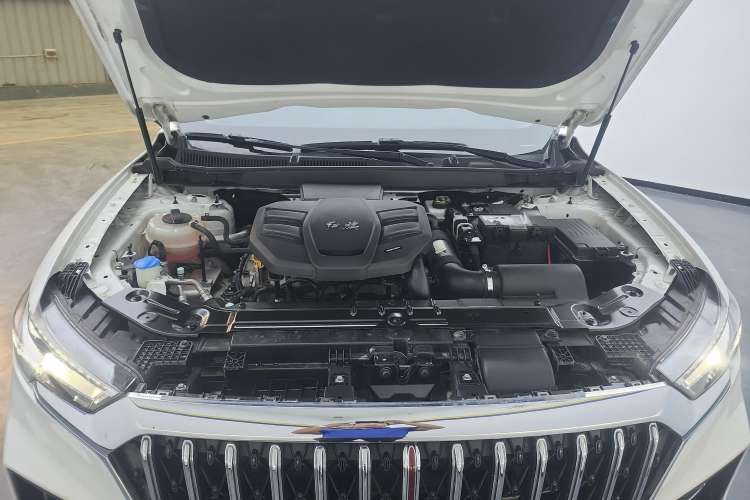 Used Hongqi HS5 2022 Revised Version 2.0T Smart Connect Flagship Edition
