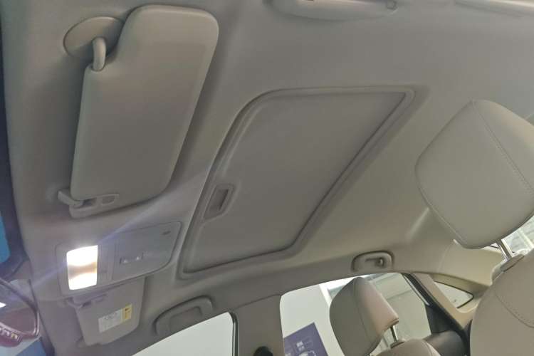 Used Buick GT 2019 15T Dual-Clutch Connected Elite Model China VI
