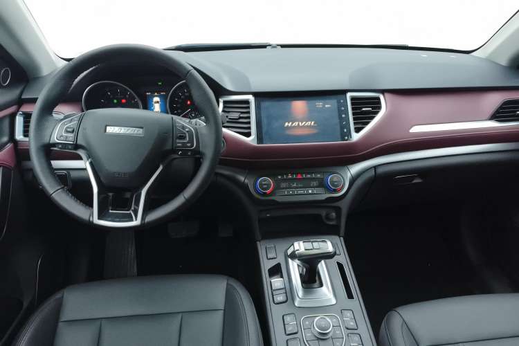 Used Haval H6 Coupe 2019 1.5T Automatic Two-Wheel Drive Luxury Smart Connectivity Version China VI Standard
