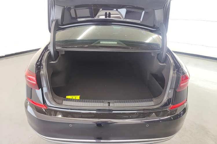 Used Volkswagen Passat 2021 280TSI Business Edition
