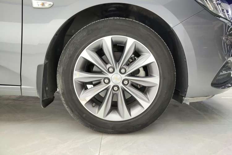 Used Chevrolet Monza 2022 320 Automatic Enjoyment Sunroof Version