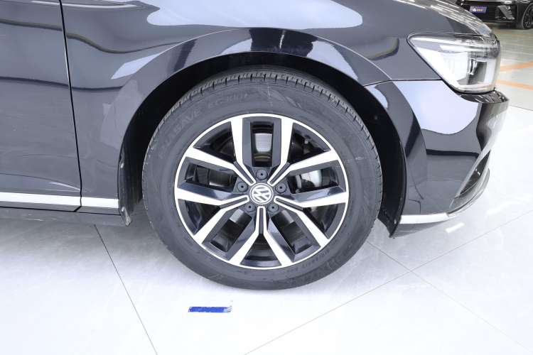 Used Volkswagen Magotan 2020 280TSI DSG Comfort Edition
