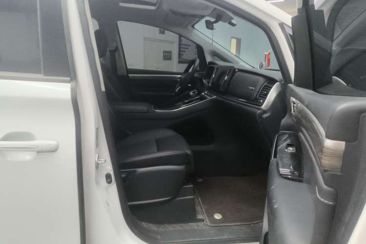 Used GAC Trumpchi M8 2023 Lingxiu Series 390T Luxury Edition
