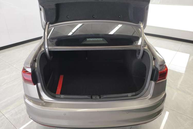 Used Volkswagen Bora 2019 Revised Version 280TSI DSG Luxury Edition China VI Standard
