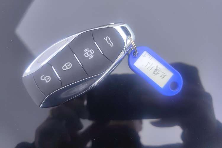 Used Hongqi H5 2024 2.0T Automatic Smart Connect Flagship Edition
