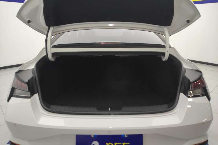 Used Hyundai Elantra 2022 1.5L CVT GLX Elite Edition