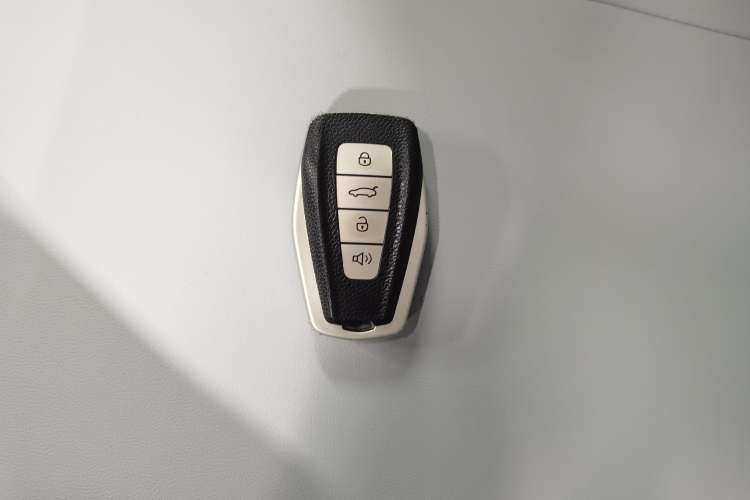 Used Geely Auto Emgrand 2023 4th Generation Champion Edition 1.5L CVT Flagship Model