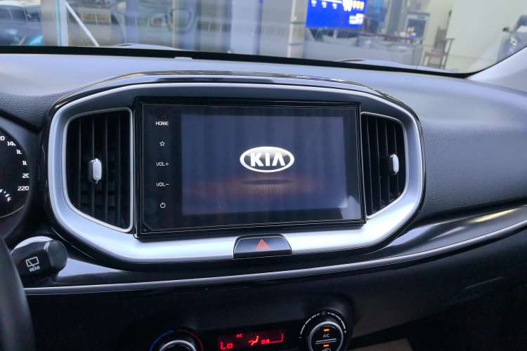 Used Kia kx1 Stonic 2019 1.4L Automatic Fun Edition China VI
