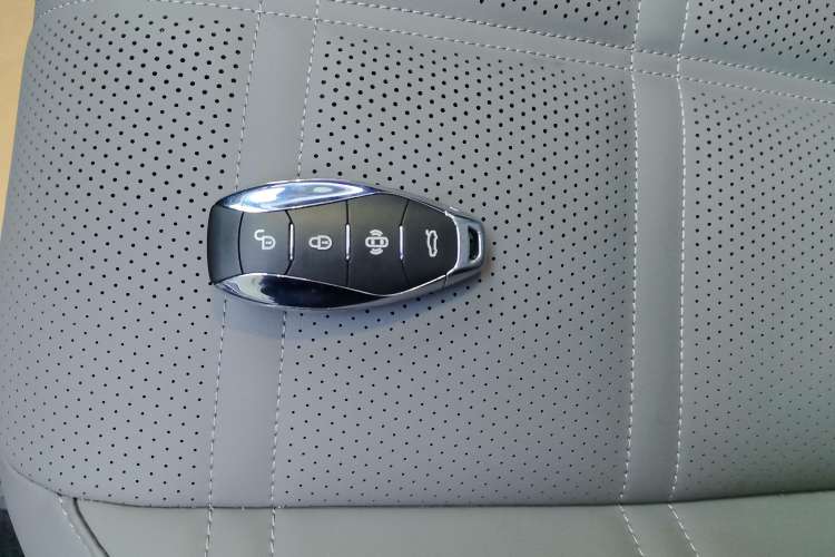 Used Hongqi EH7 2024 690 Pro