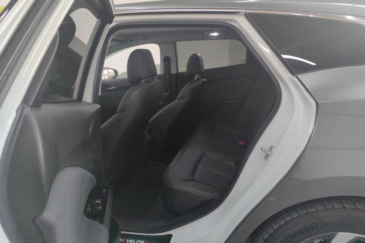 Used Buick Velite 6 2022 Plug-in Hybrid Connected Smart Edition
