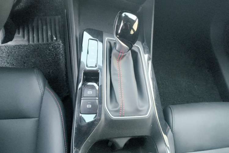 Used MG 5 2023 180 DVVT CVT Fashion Edition
