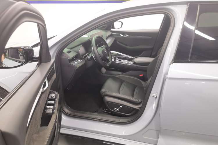 Used Geely Auto Preface 2021 2.0TD Space-Time Edition Hao Yue
