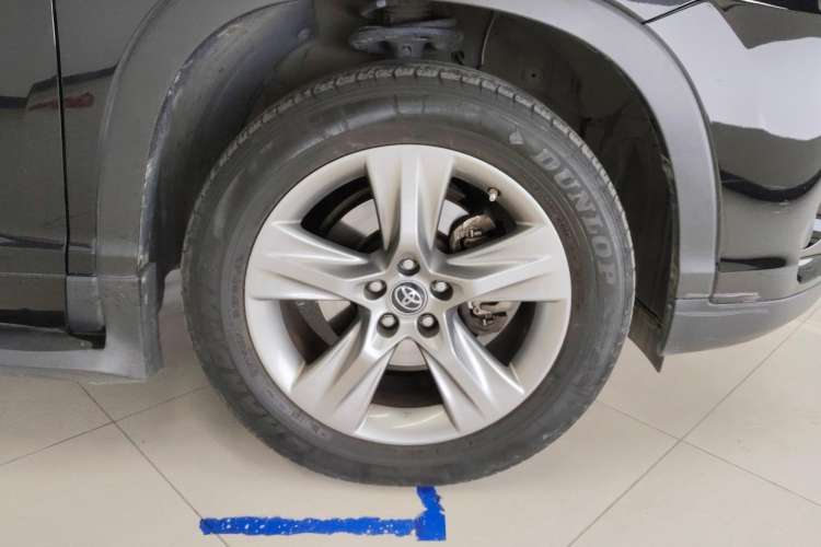 Used Toyota Highlander 2018 2.0T Four-Wheel Drive Luxury Version 7 Seats China VI Standard
