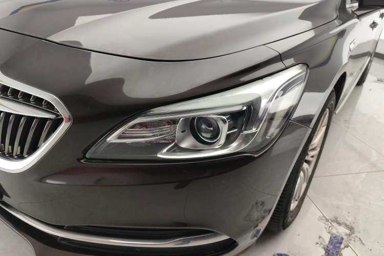 Used Buick LaCrosse 2018 20T Leading Model