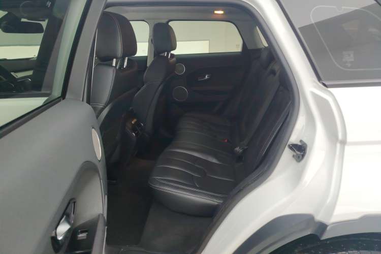 Used Land Rover Range Rover Evoque 2014 2.0T 5-Door Ignite Edition
