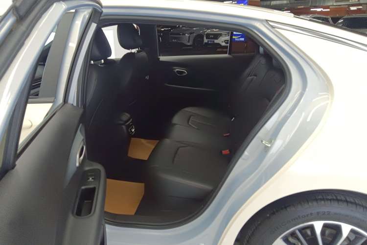 Used GAC Trumpchi EMPOW 2023 Shadow Leopard H High-Energy Hybrid Edition
