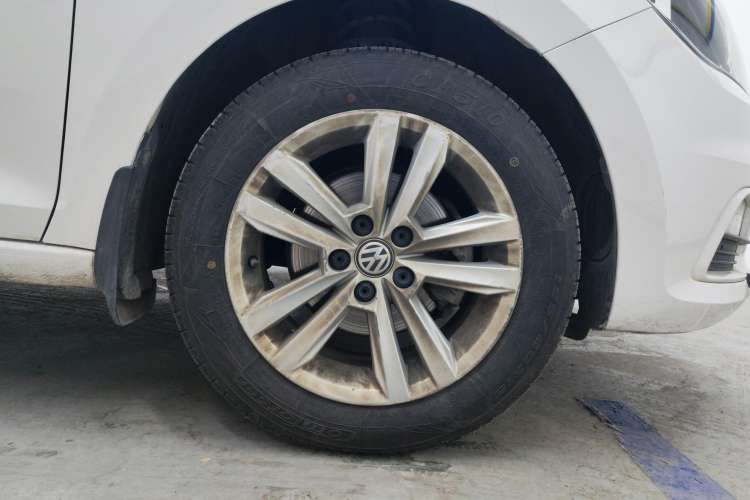 Used Volkswagen Santana 2018 1.5L Manual Comfort Edition
