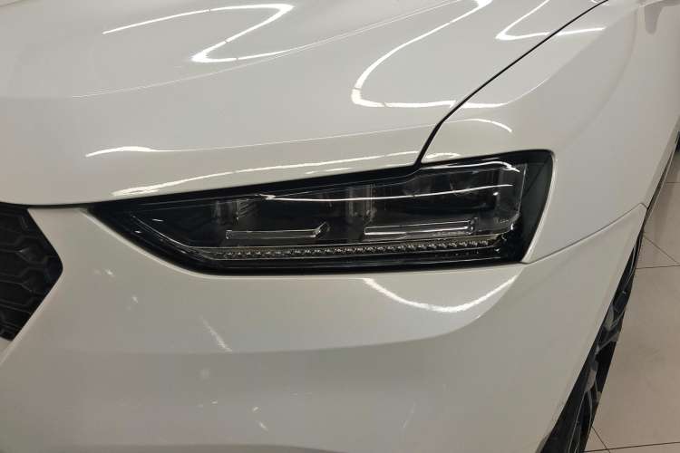 Used Wey VV7 2017 2.0T Flagship Edition
