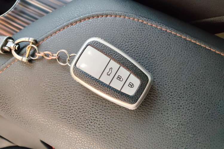 Used Toyota Camry 2019 Revised Version 2.0G Luxury Edition
