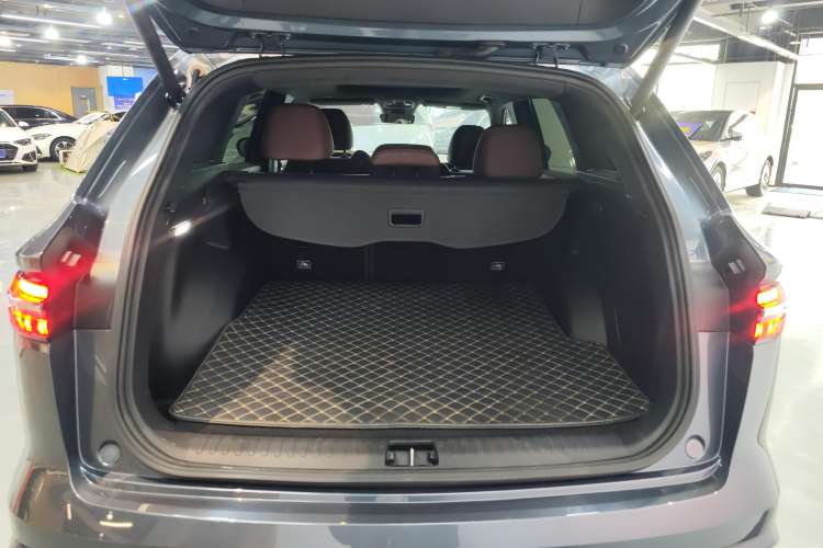 Used Geely Auto Monjaro L 2021 2.0TD DCT EVO Two-Wheel Drive Smart Luxury Version
