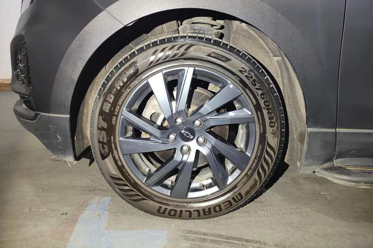 Used Chevrolet Equinox 2021 550T RS Smart Boundary-Pushing Edition
