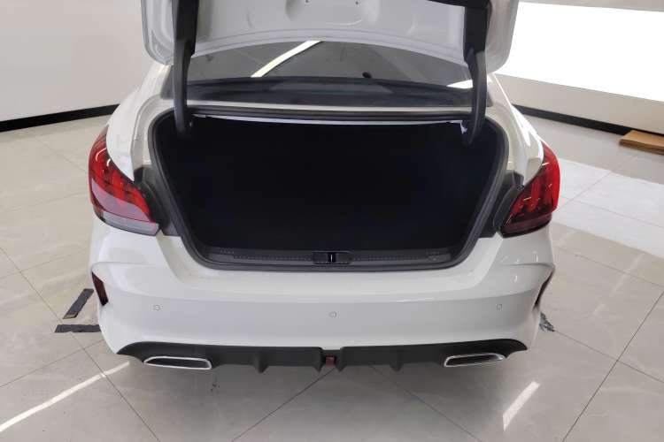 Used MG 5 2021 Revised 300TGI DCT Qingshè Luxurious Enjoyment Edition