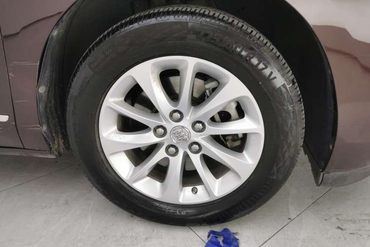 Used Buick GL8 2017 ES 28T Comfort Model China V Standard
