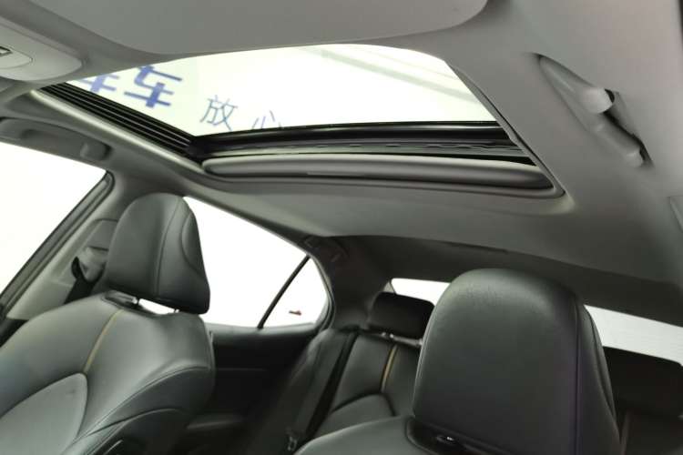 Used Toyota Camry 2021 Dual-Motor 2.5 HGVP Leading Edition
